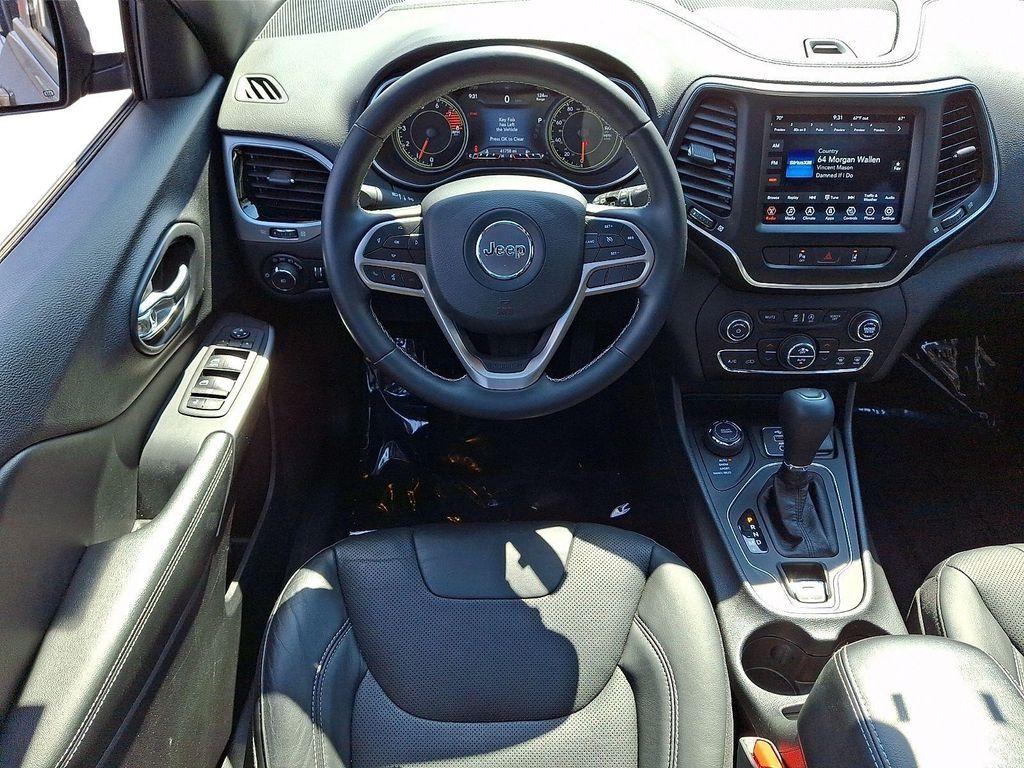 used 2021 Jeep Cherokee car, priced at $21,177