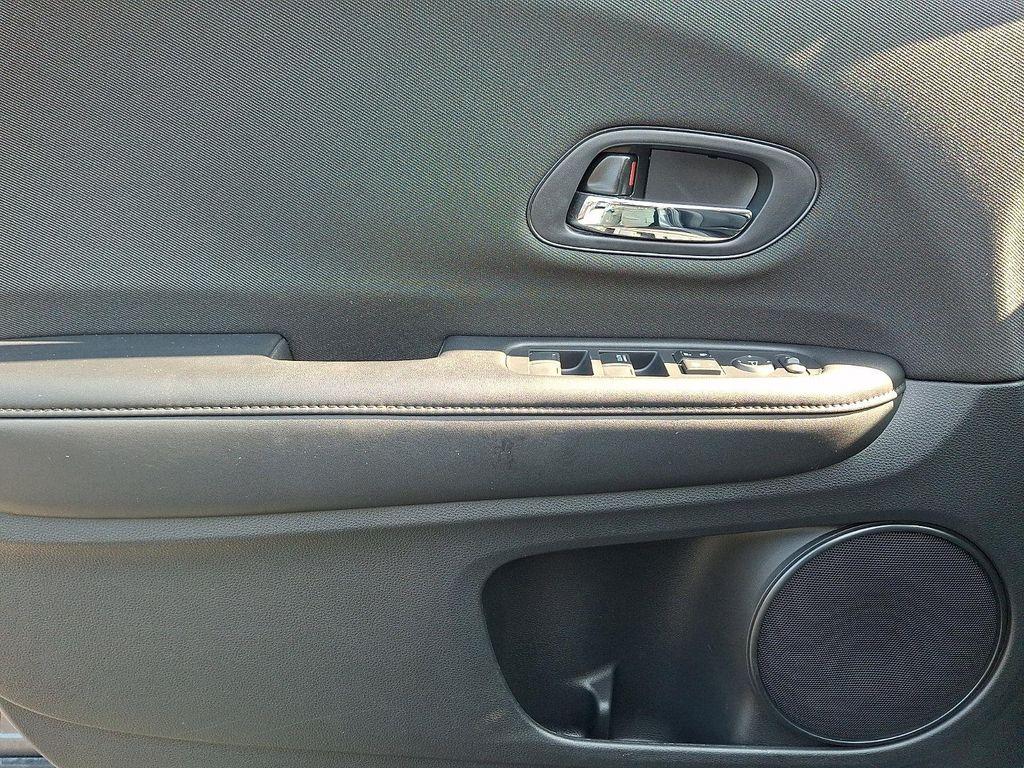 used 2022 Honda HR-V car, priced at $22,515