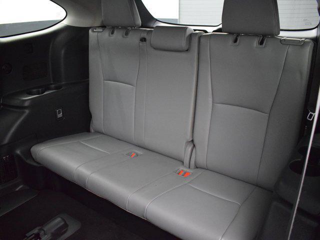 used 2021 Toyota Highlander Hybrid car, priced at $31,990