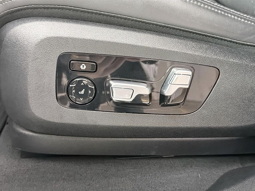 used 2022 BMW X6 car, priced at $53,922