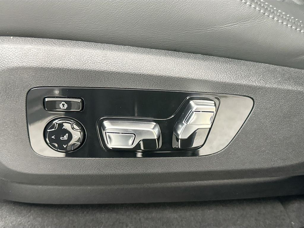 new 2025 BMW X5 M car, priced at $136,750