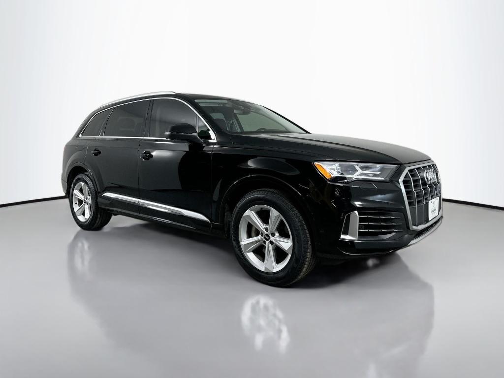 used 2021 Audi Q7 car, priced at $32,915