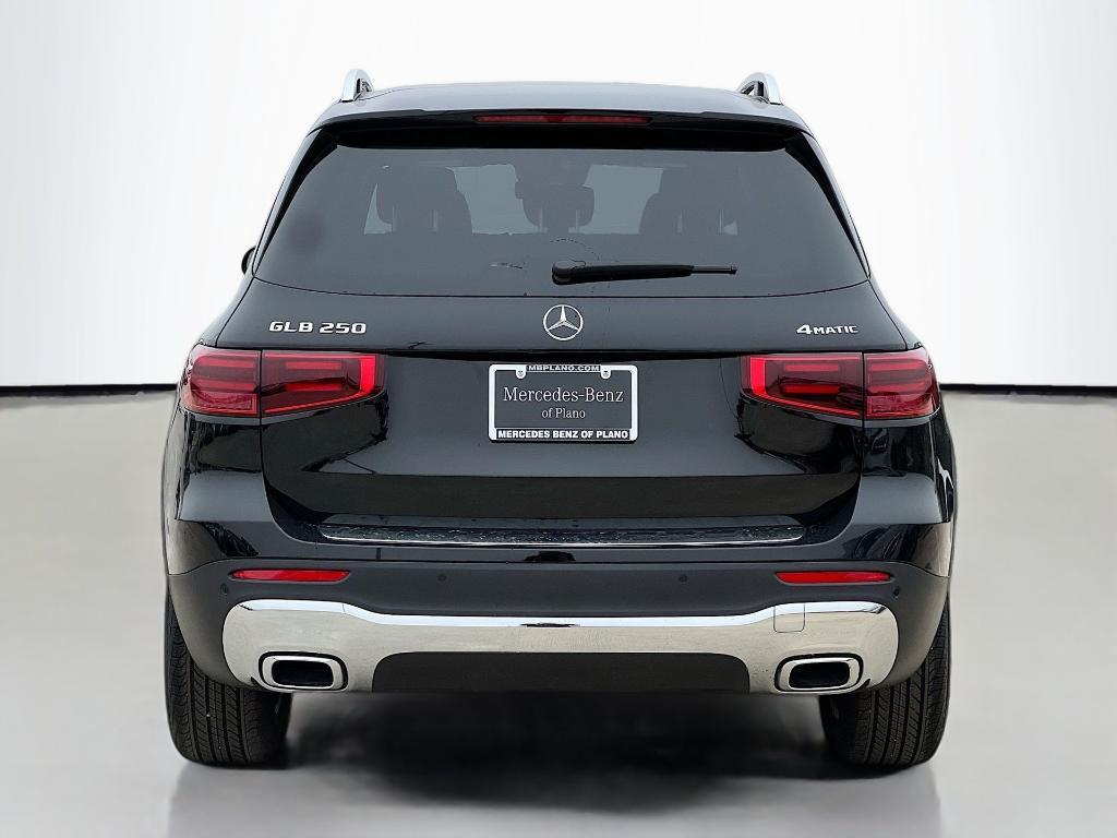 used 2025 Mercedes-Benz GLB 250 car, priced at $37,927