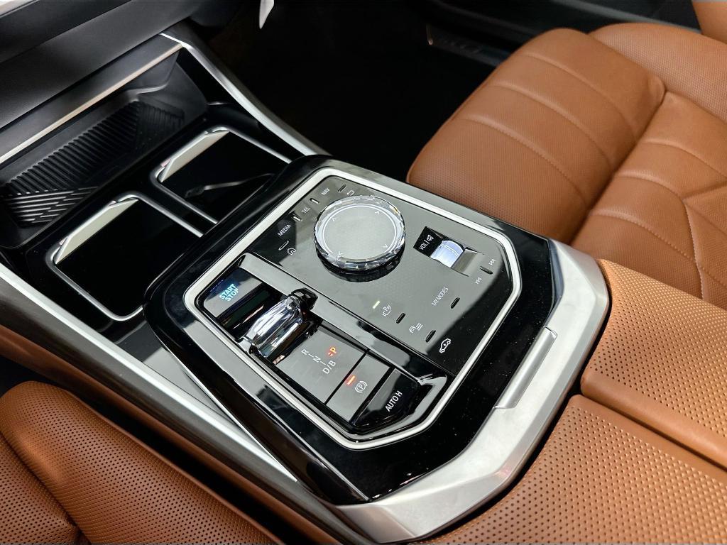 new 2026 BMW i7 car, priced at $115,575