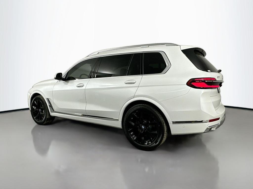 new 2026 BMW X7 car, priced at $95,795