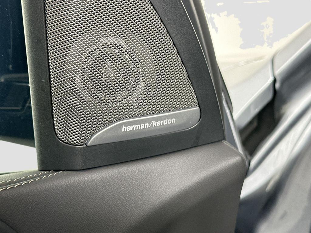 new 2026 BMW X7 car, priced at $103,445