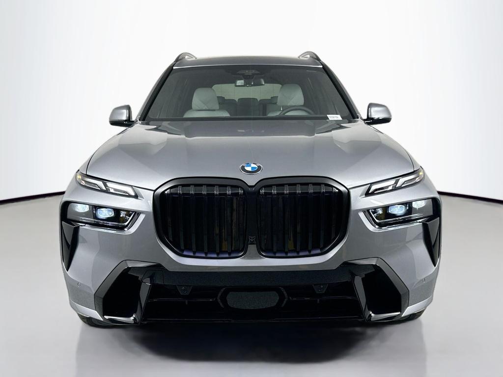 new 2026 BMW X7 car, priced at $103,445