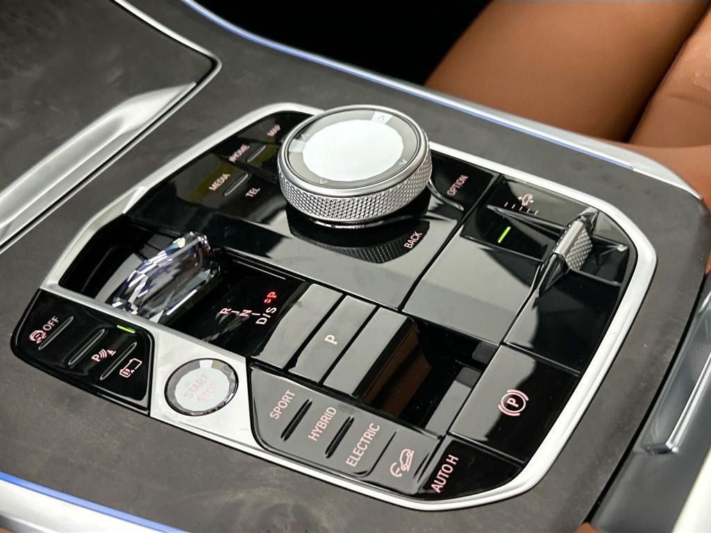 new 2026 BMW X5 PHEV car, priced at $95,395