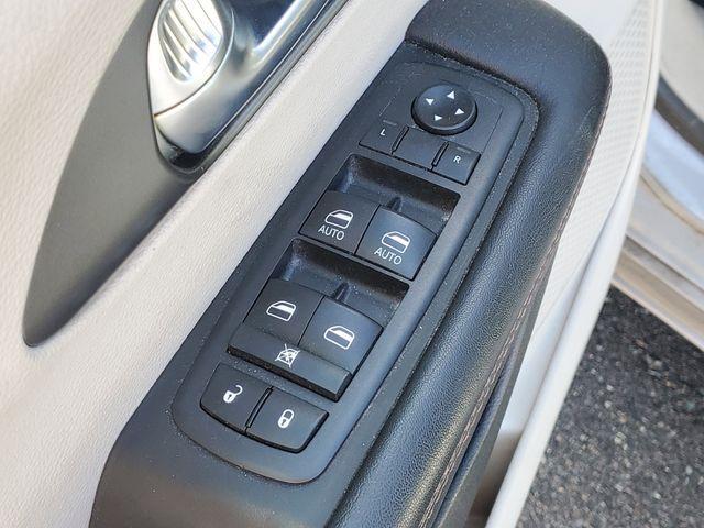 used 2020 Chrysler Pacifica car, priced at $15,890