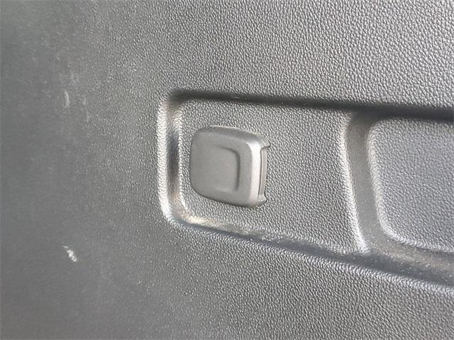 used 2022 GMC Acadia car, priced at $25,074