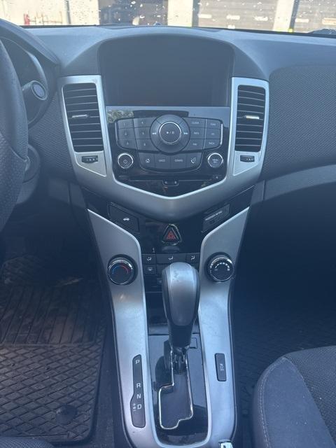 used 2015 Chevrolet Cruze car, priced at $6,070