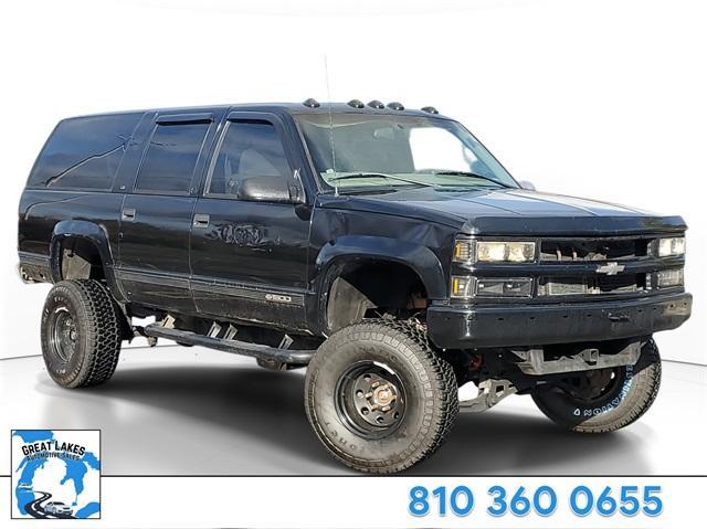 used 1997 Chevrolet Suburban car, priced at $6,105