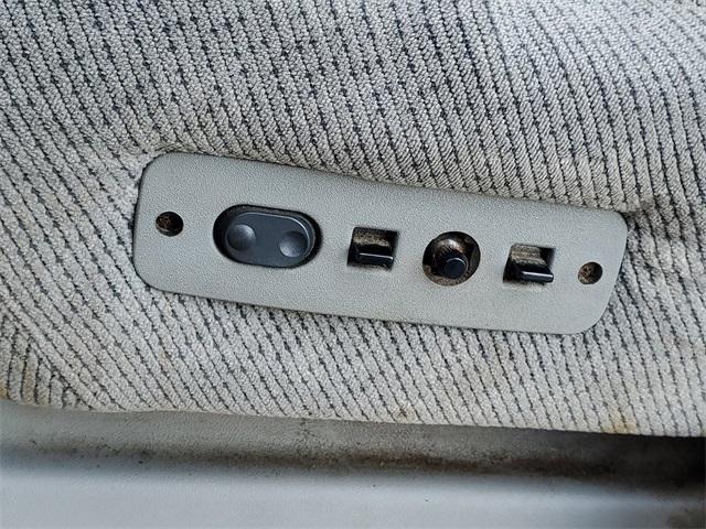 used 1997 Chevrolet Suburban car, priced at $6,105