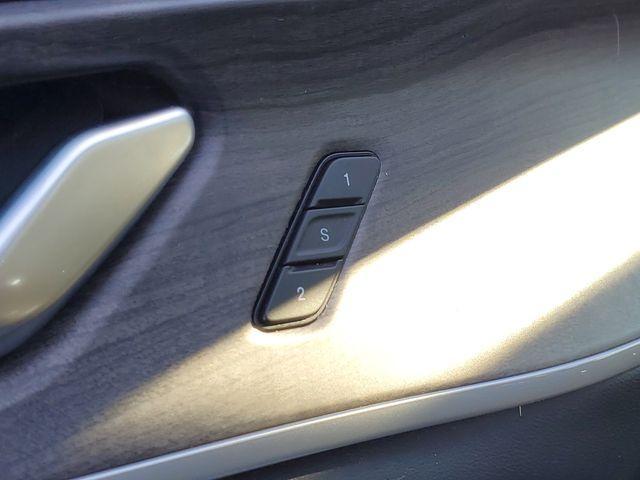 used 2024 Jeep Grand Cherokee car, priced at $28,995