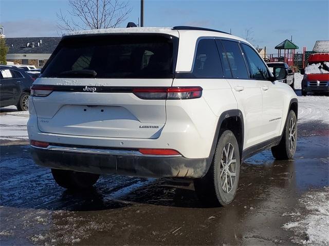 used 2024 Jeep Grand Cherokee car, priced at $29,783