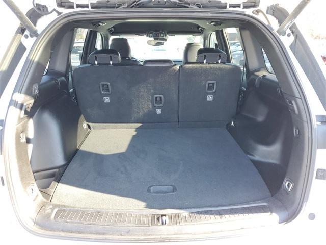 used 2024 Jeep Grand Cherokee car, priced at $29,783