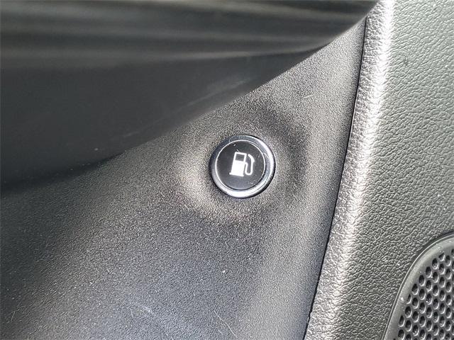 used 2016 Jeep Cherokee car, priced at $10,775