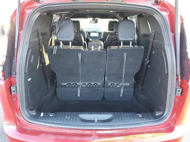 used 2025 Chrysler Pacifica car, priced at $30,280