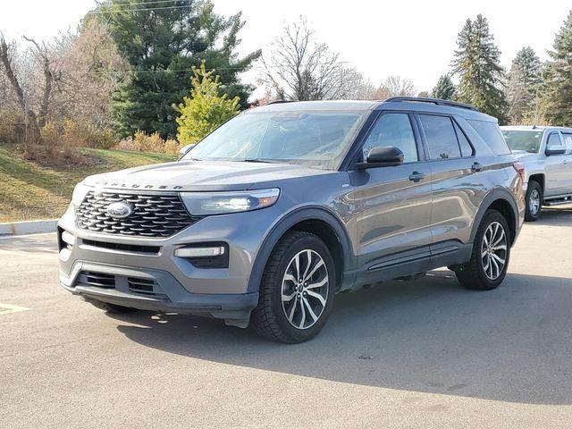 used 2022 Ford Explorer car, priced at $28,039