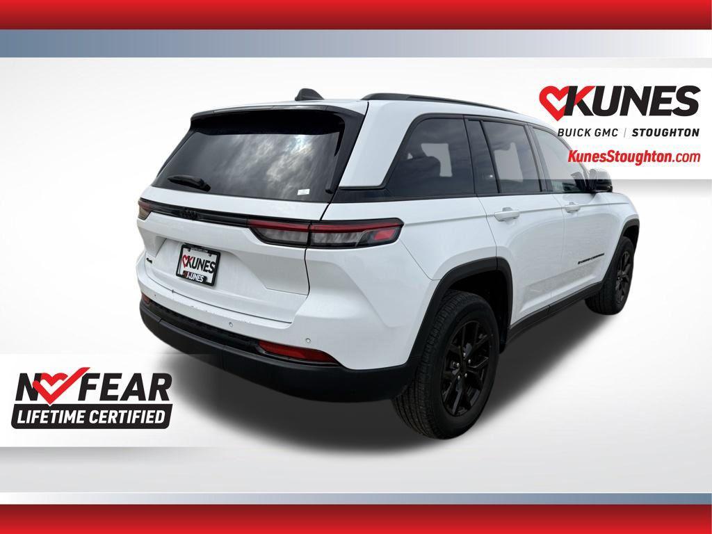 used 2024 Jeep Grand Cherokee car, priced at $29,960
