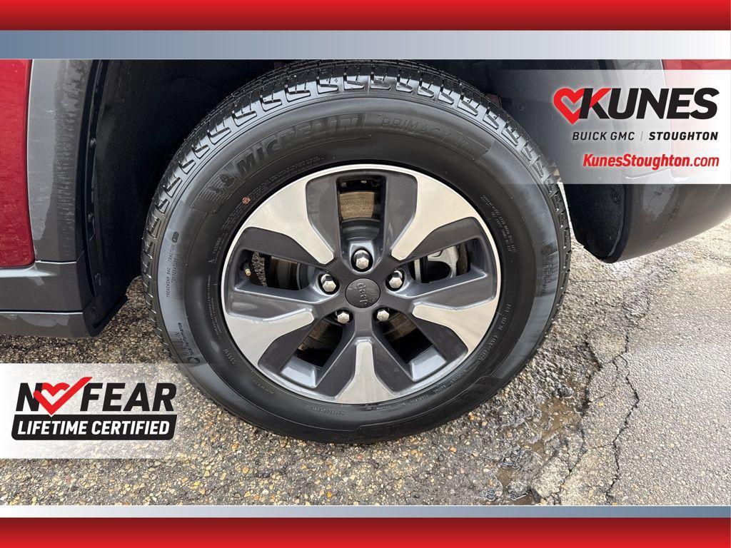 used 2023 Jeep Grand Cherokee 4xe car, priced at $27,234