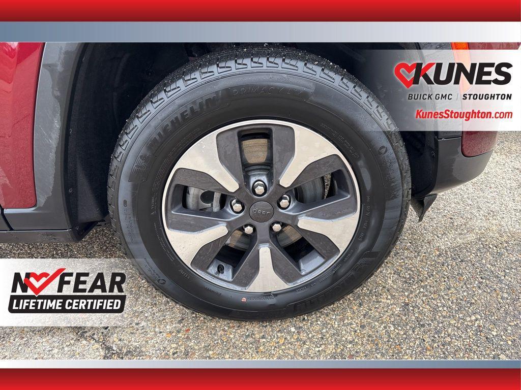 used 2023 Jeep Grand Cherokee 4xe car, priced at $27,234
