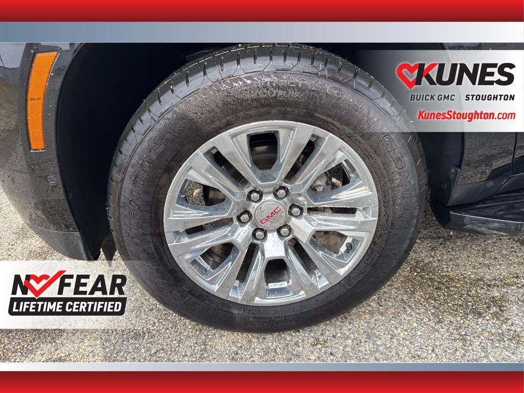 used 2025 GMC Yukon car, priced at $73,984