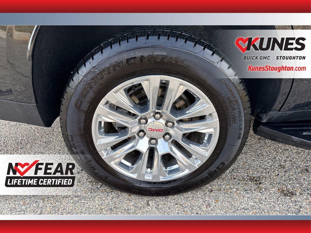 used 2025 GMC Yukon car, priced at $73,984