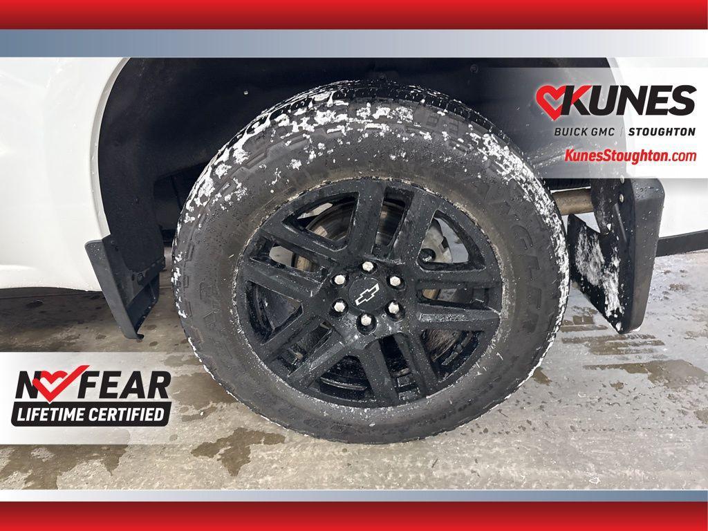 used 2024 Chevrolet Silverado 1500 car, priced at $42,977