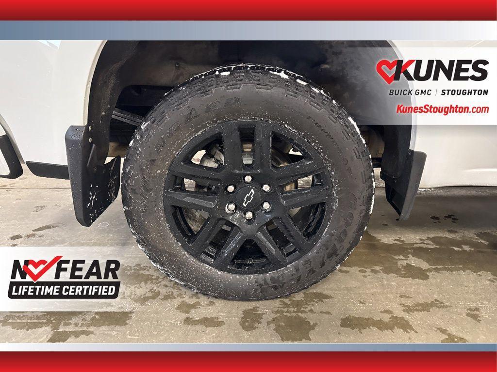 used 2024 Chevrolet Silverado 1500 car, priced at $42,977