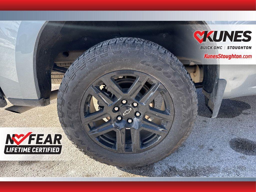 used 2025 Chevrolet Silverado 1500 car, priced at $47,977