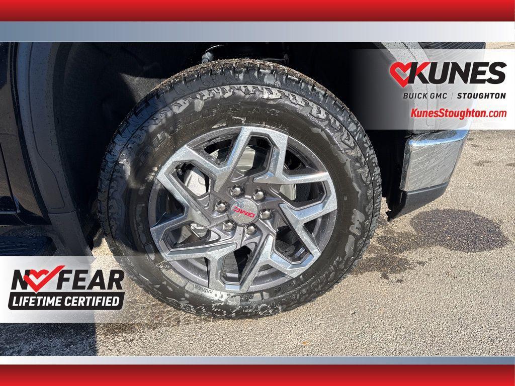 new 2026 GMC Sierra 1500 car, priced at $70,025