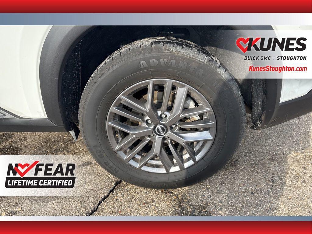 used 2023 Nissan Rogue car, priced at $18,477