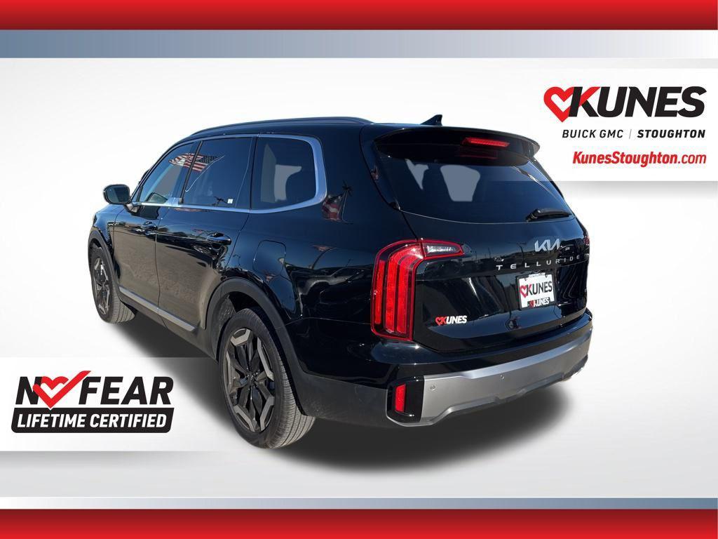 used 2025 Kia Telluride car, priced at $36,977