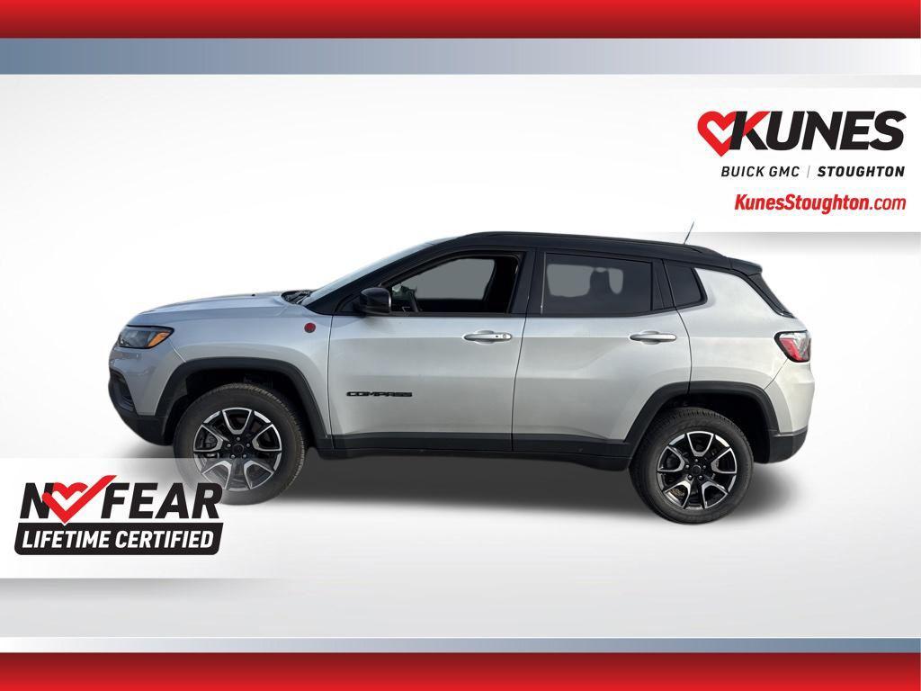 used 2025 Jeep Compass car, priced at $23,724
