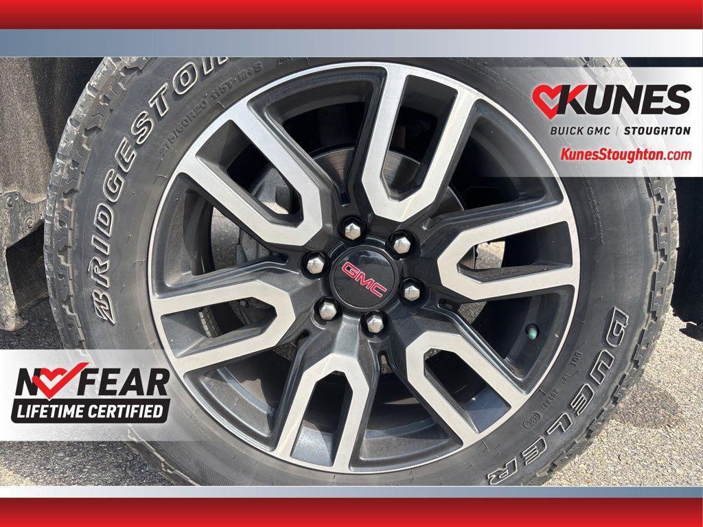 used 2024 GMC Sierra 1500 car, priced at $48,274