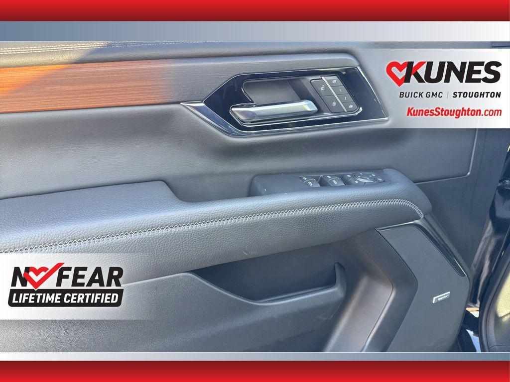 used 2025 GMC Yukon XL car, priced at $74,977