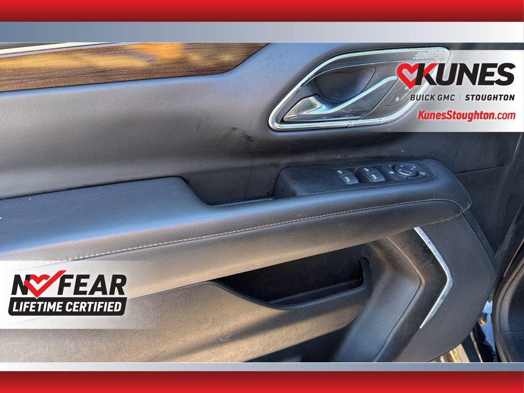 used 2024 GMC Yukon car, priced at $46,477