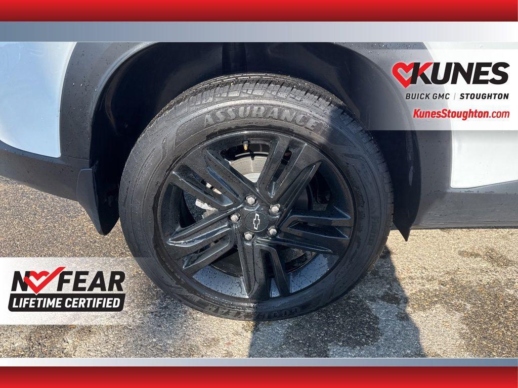 used 2024 Chevrolet Trax car, priced at $23,477