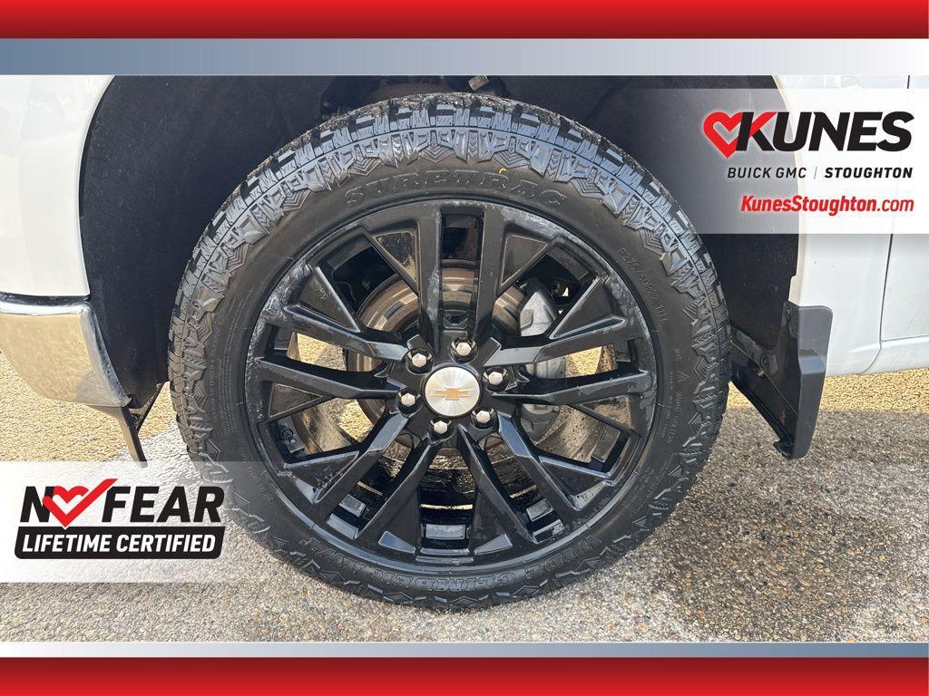 used 2025 Chevrolet Silverado 1500 car, priced at $43,977