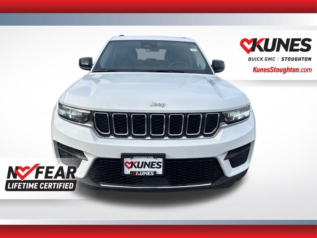 used 2024 Jeep Grand Cherokee car, priced at $27,000