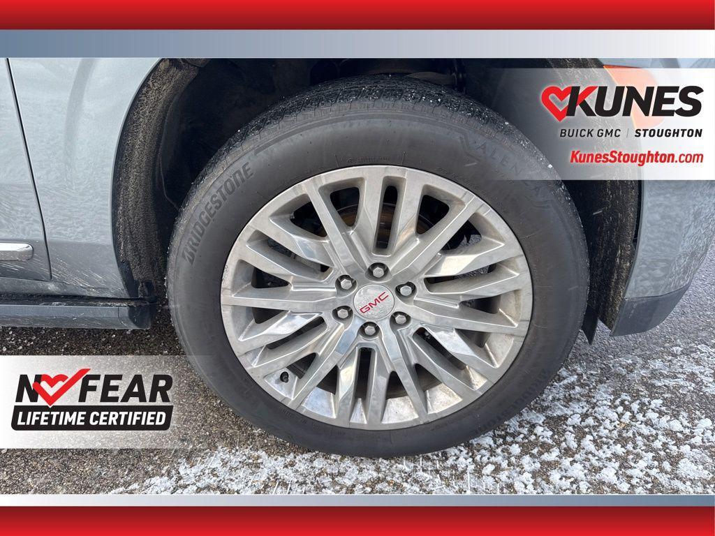 used 2023 GMC Yukon XL car, priced at $64,977