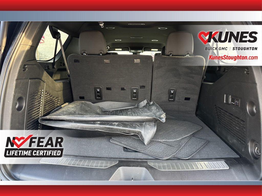 used 2023 GMC Yukon XL car, priced at $64,416