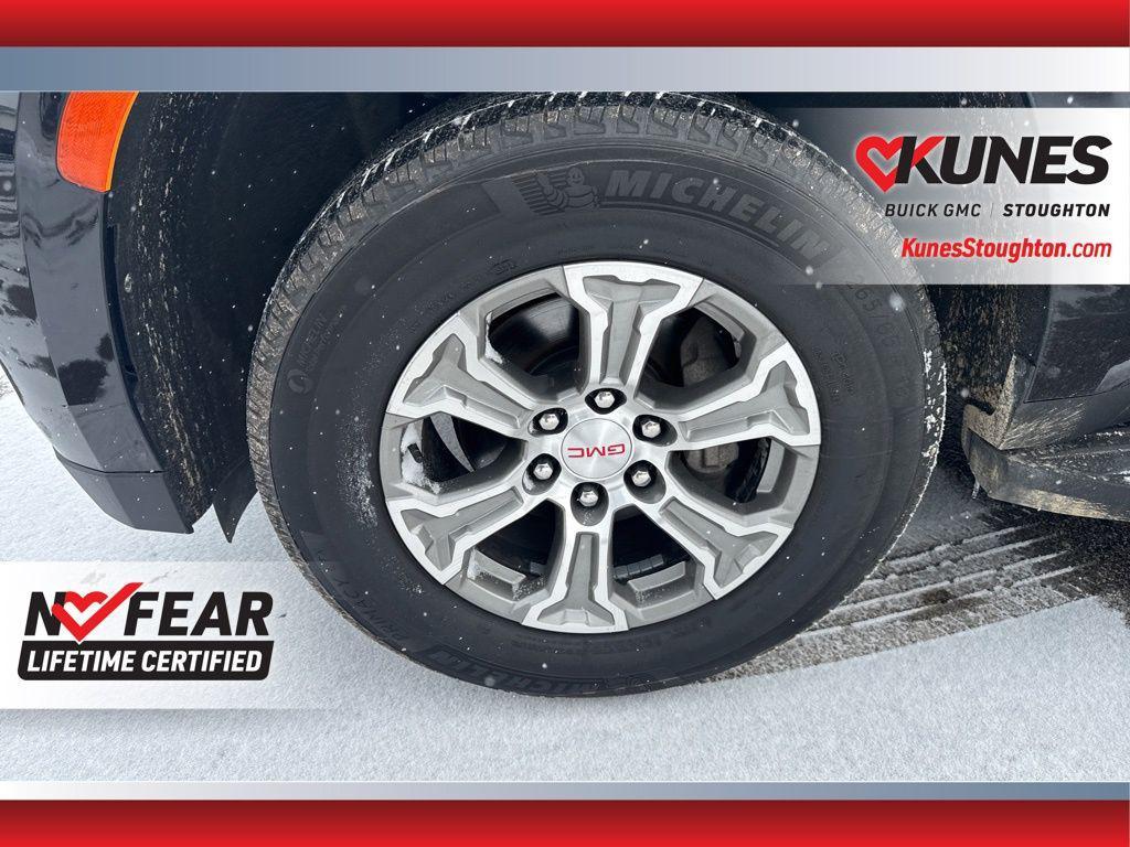 used 2023 GMC Yukon car, priced at $40,977