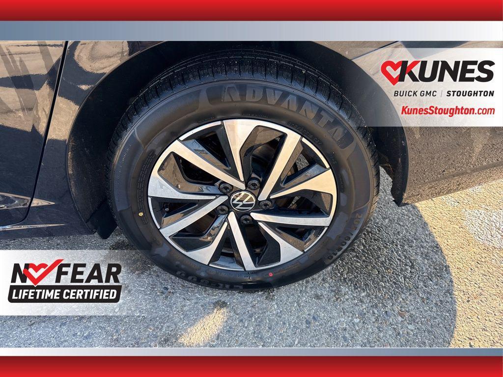 used 2024 Volkswagen Jetta car, priced at $17,977