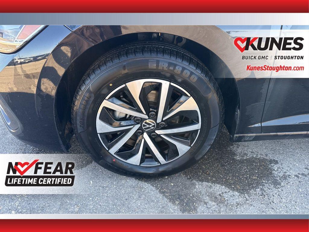 used 2024 Volkswagen Jetta car, priced at $17,977