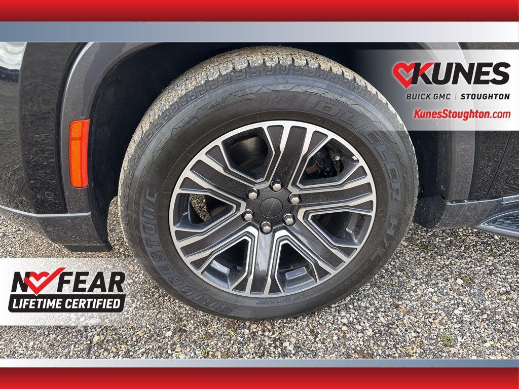 used 2022 Jeep Wagoneer car, priced at $40,842