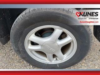 used 2006 GMC Envoy car, priced at $4,220