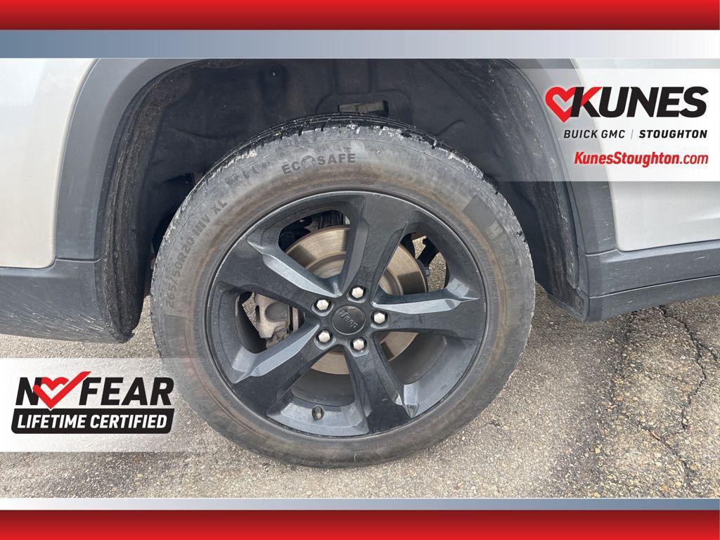 used 2023 Jeep Grand Cherokee L car, priced at $26,477