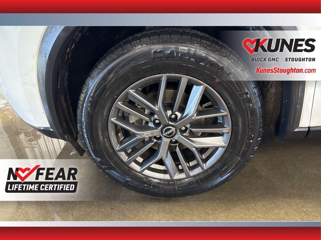 used 2023 Nissan Rogue car, priced at $18,477